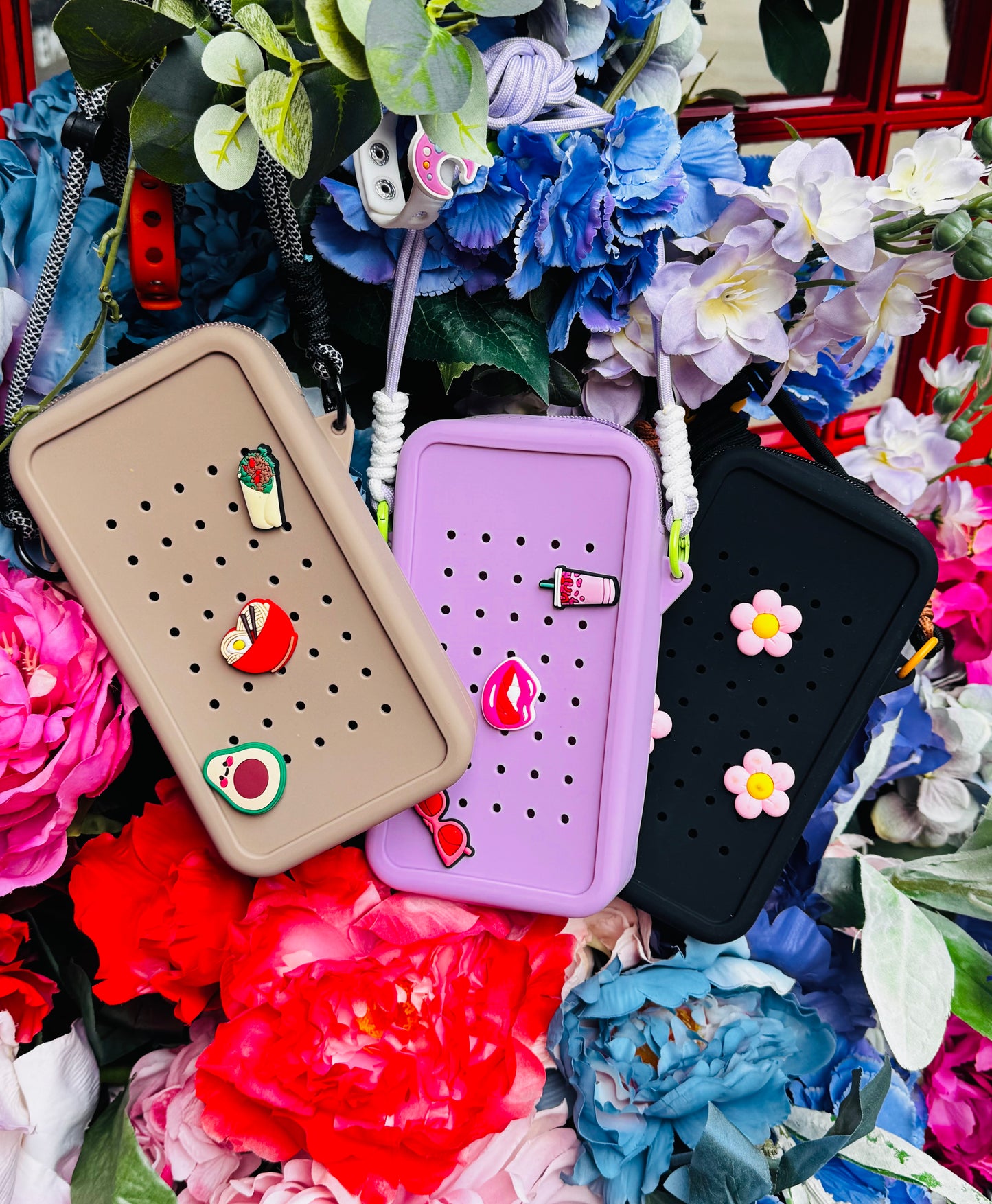 Charm Phone Bag